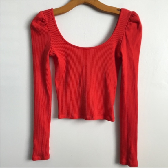 Topshop Tops - TOPSHOP Long Sleeve Ribbed Cropped Top in Red sz 4 EUC